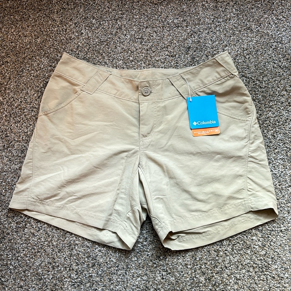 Columbia PFG Women’s Khaki Hiking Shorts